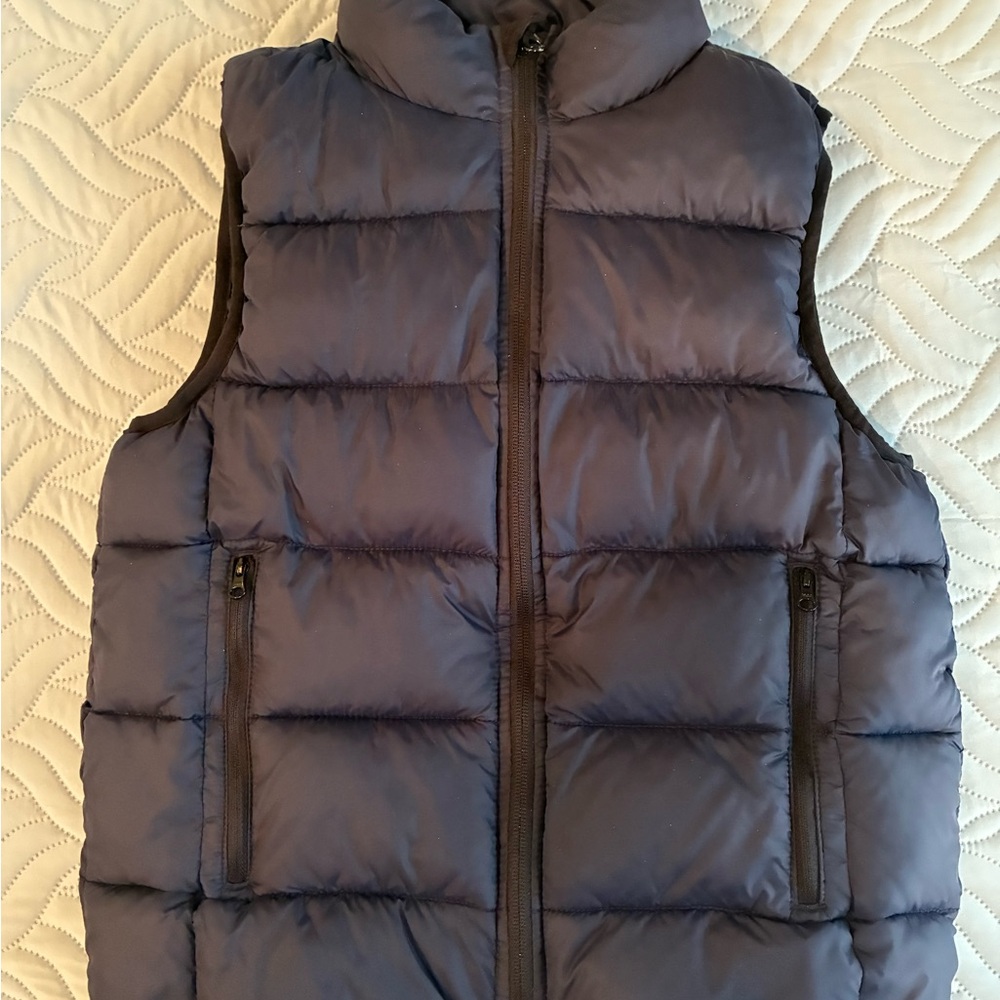 GAP Navy Blue Puffer Vest
